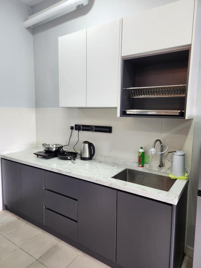 Taman Equine Comfy Studio#Greenery View#4 Pax#Aeon Mall Seri Kembangan Kültér fotó