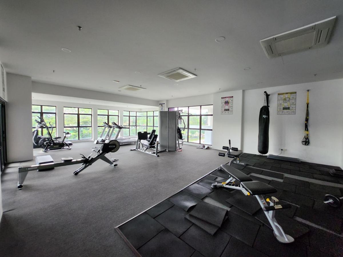 Taman Equine Comfy Studio#Greenery View#4 Pax#Aeon Mall Seri Kembangan Kültér fotó